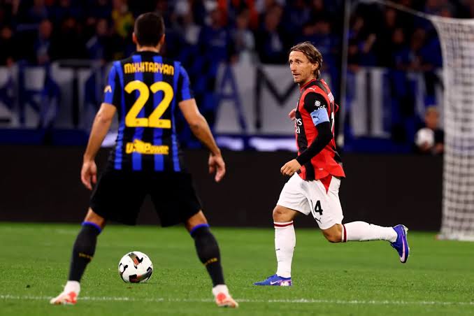 AC Milan vs Inter Milan (18:00 - 05/08)